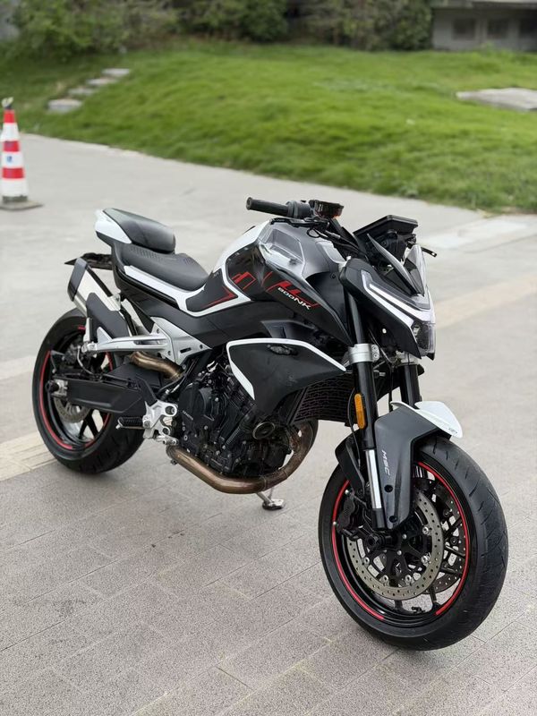 春风 800NK