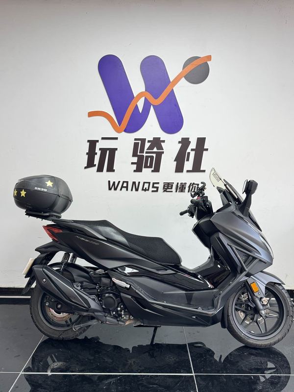 本田WING NSS350