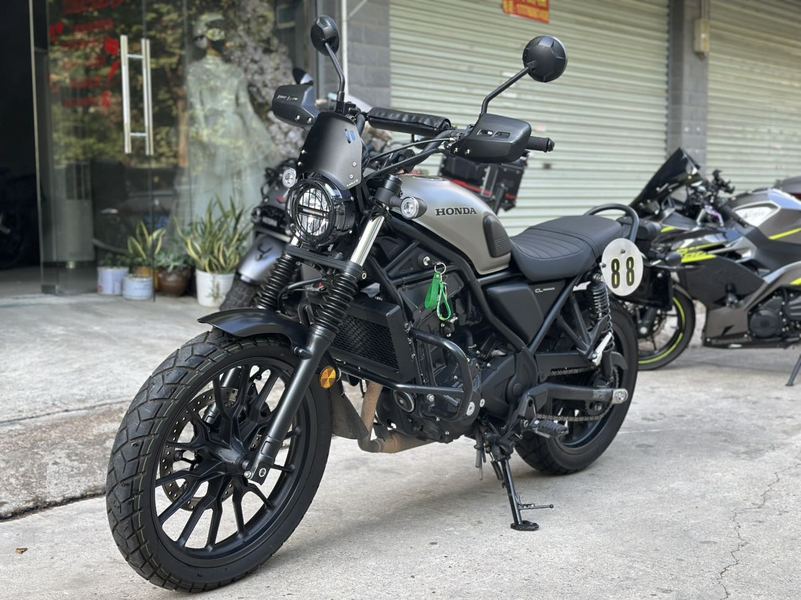 本田WING CL300