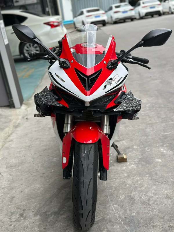 QJMOTOR 赛600