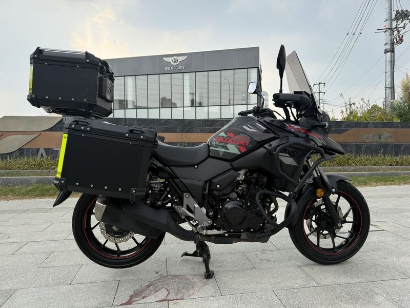 豪爵铃木 DL250