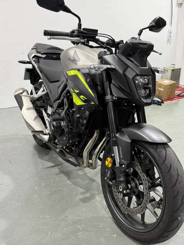 本田WING CB400F