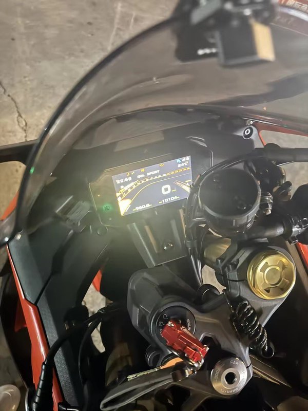 无极 RR660