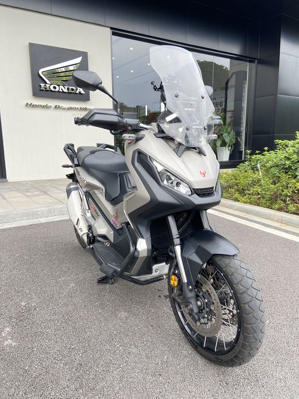 本田DREAMWING X-ADV 750