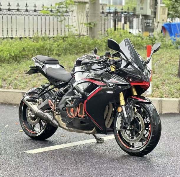 QJMOTOR 赛600