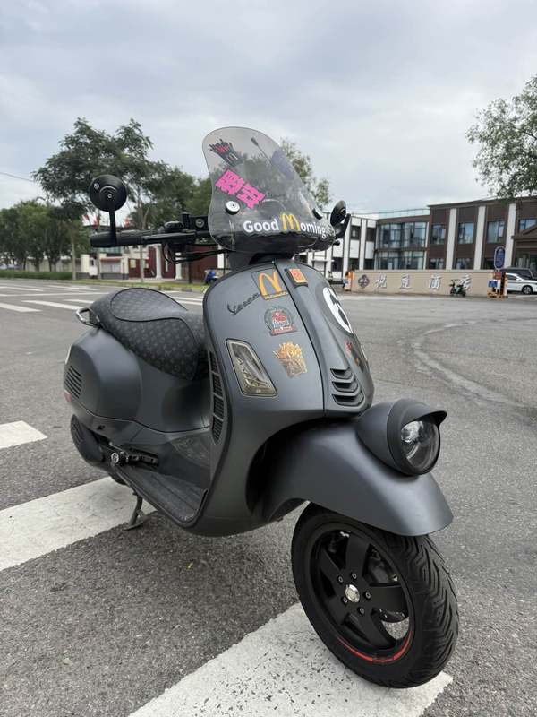 VESPA GTV