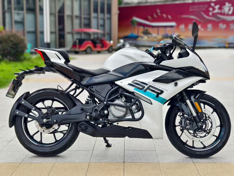春风 250SR