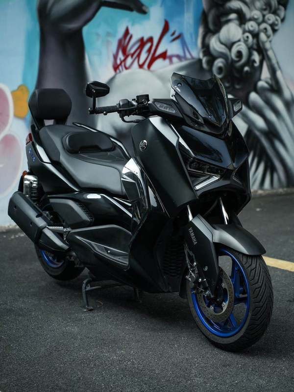 雅马哈 XMAX