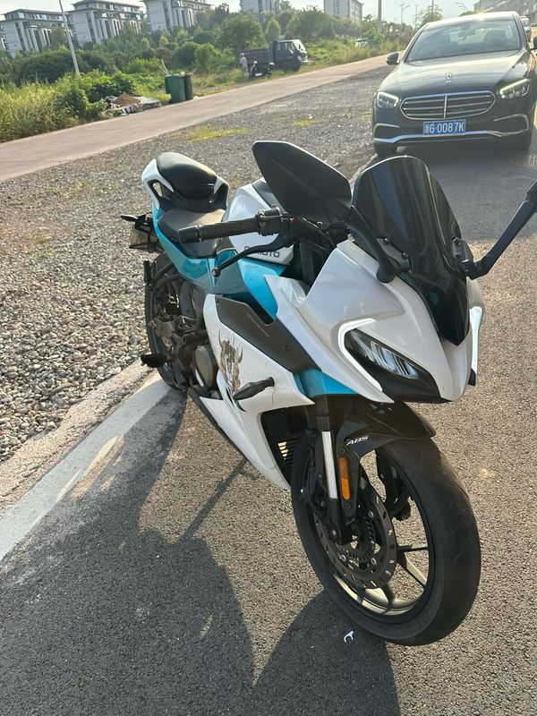 春风 250SR
