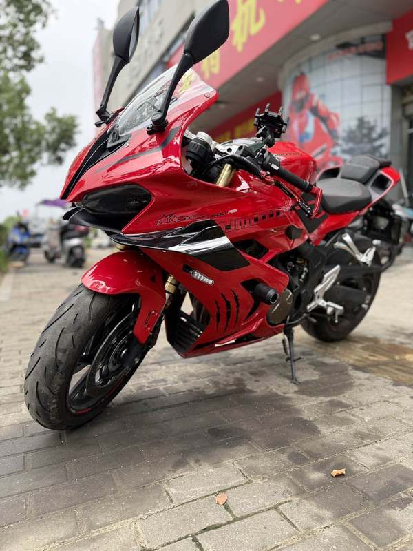 QJMOTOR 赛600
