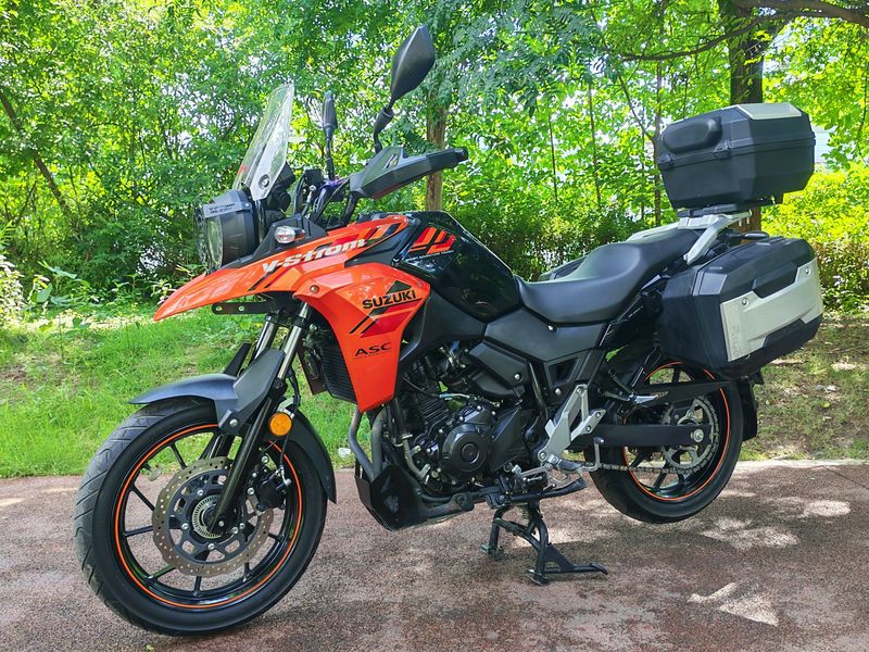 豪爵铃木 DL250