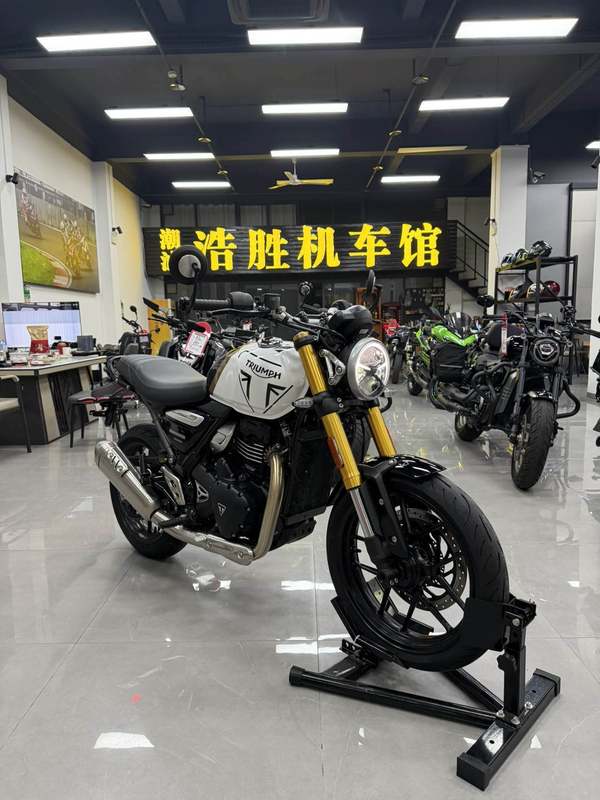 凯旋 Speed 400
