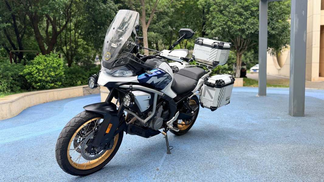 春风 700MT