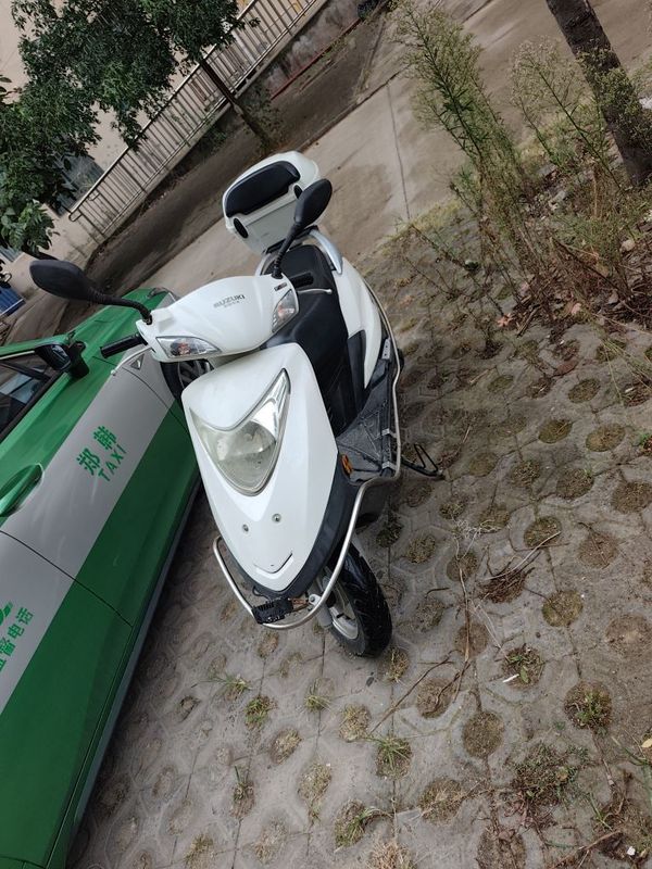 济南铃木 优友 UU125i