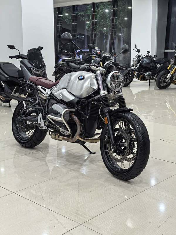宝马 R NineT