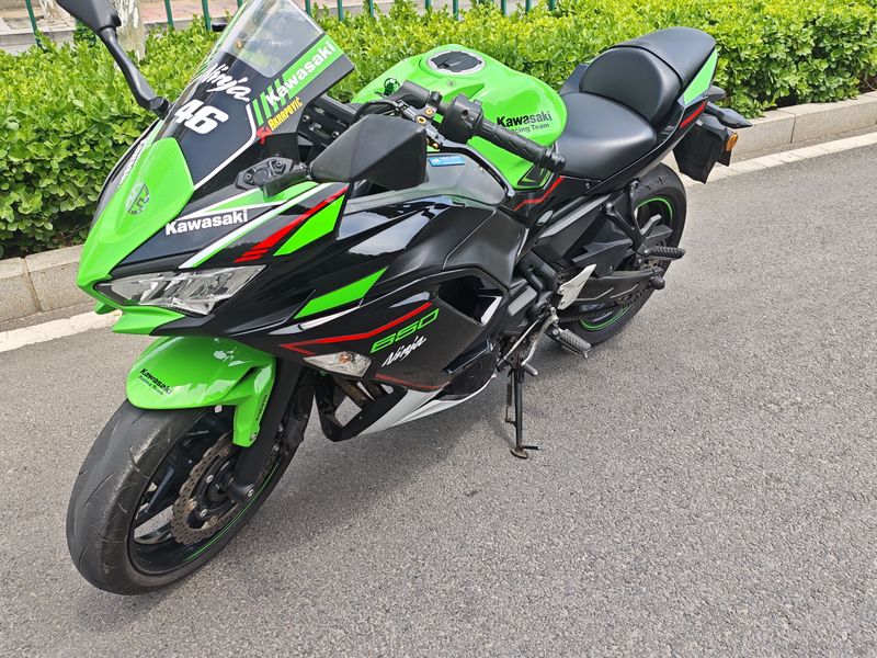 川崎 Ninja 650 