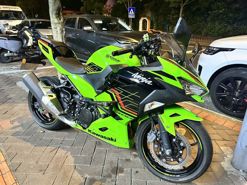 川崎 Ninja 400