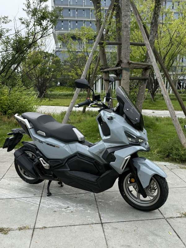 SYM三阳 Husky ADV 150