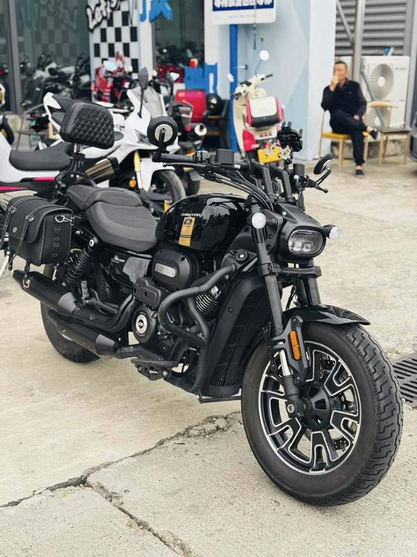 QJMOTOR 闪250