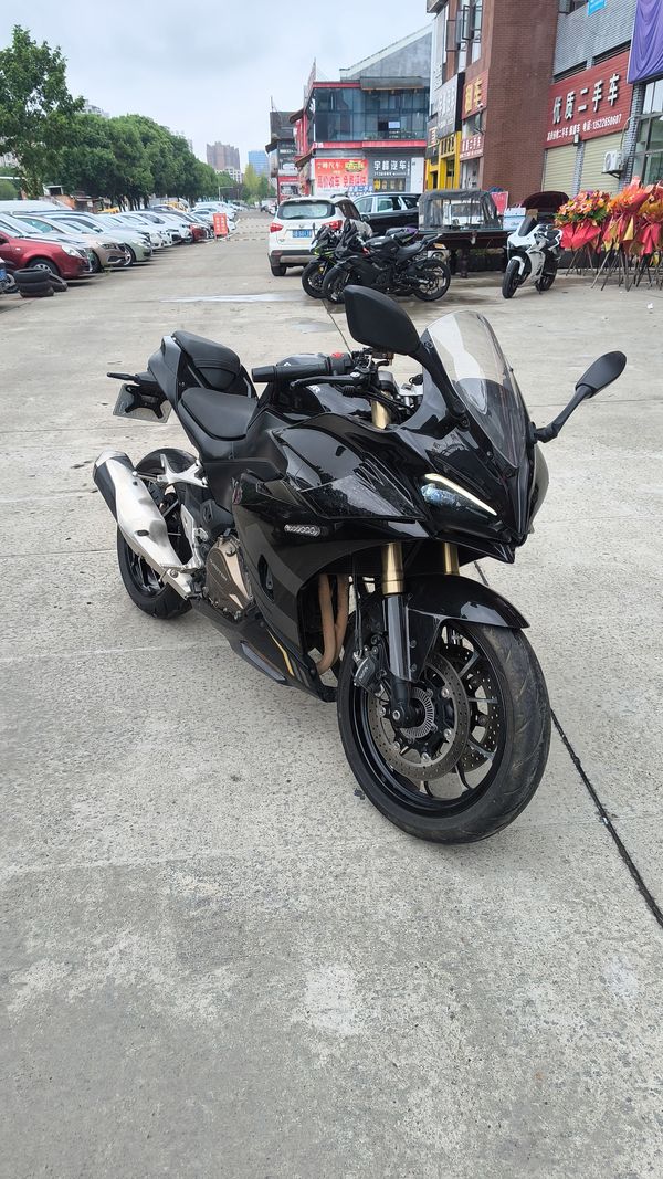 QJMOTOR 赛450