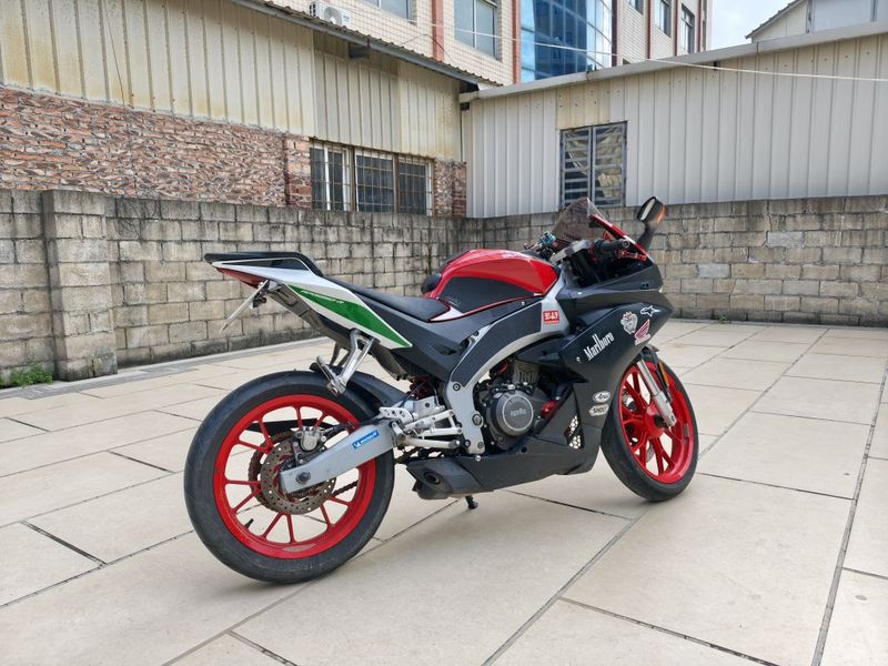 宗申阿普利亚 GPR250R