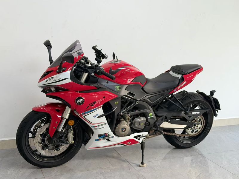 QJMOTOR 赛600