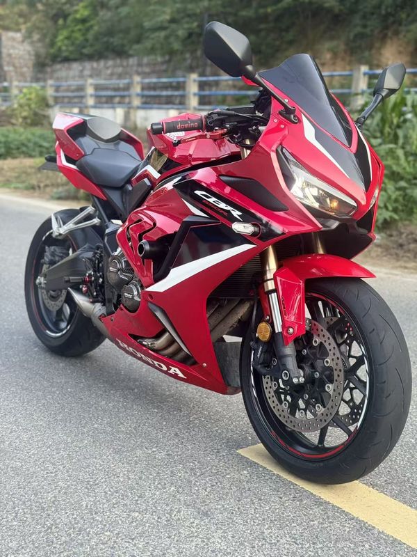本田DREAMWING CBR650R