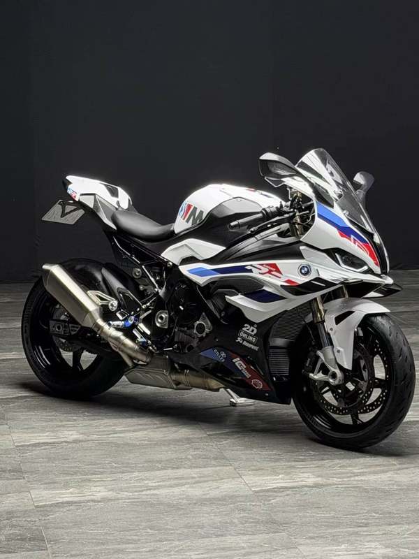 宝马 S 1000 RR