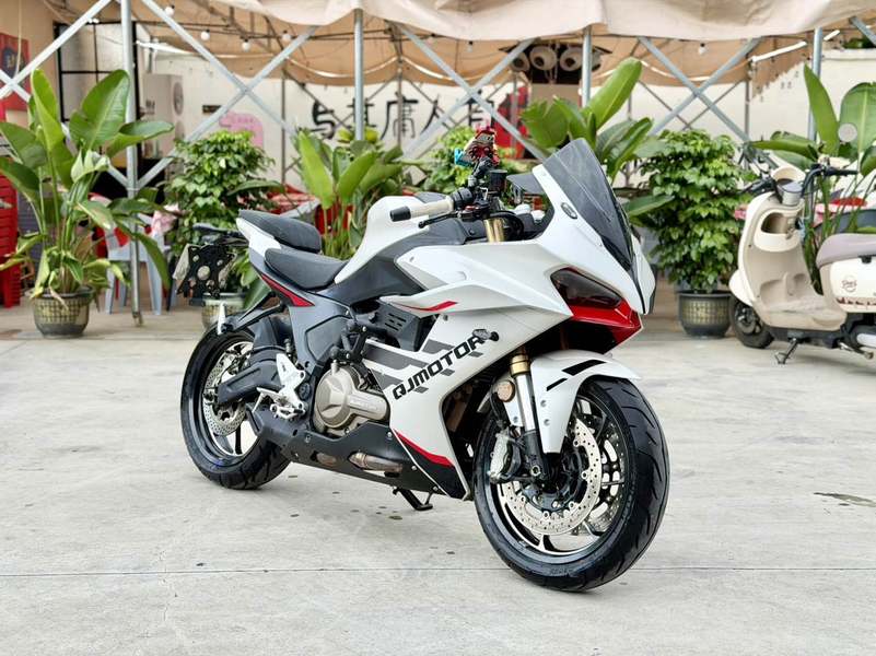 QJMOTOR 赛550