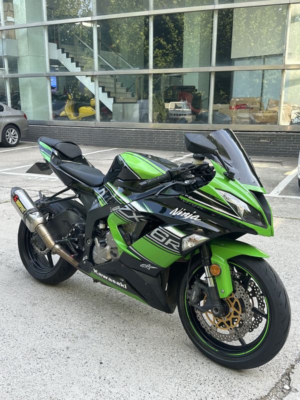 川崎 Ninja ZX-6R 
