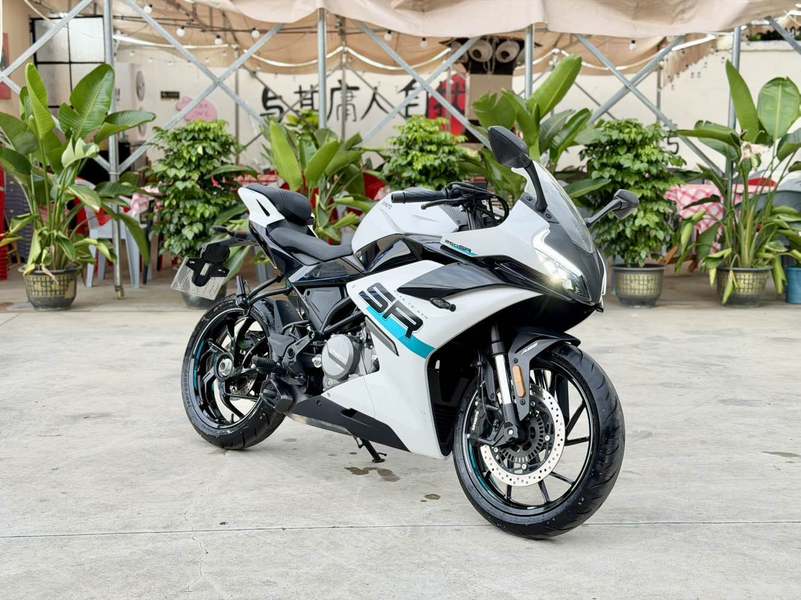 春风 250SR