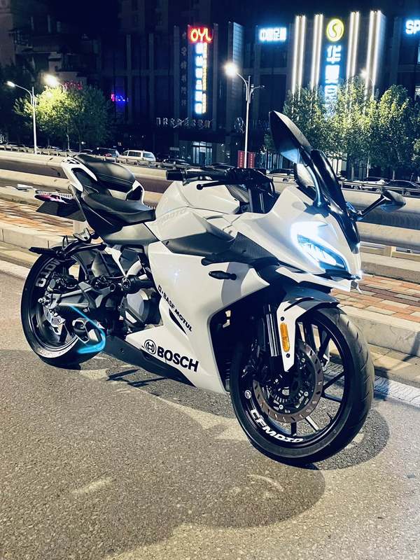 春风 250SR