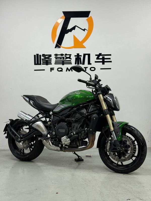 贝纳利 752S