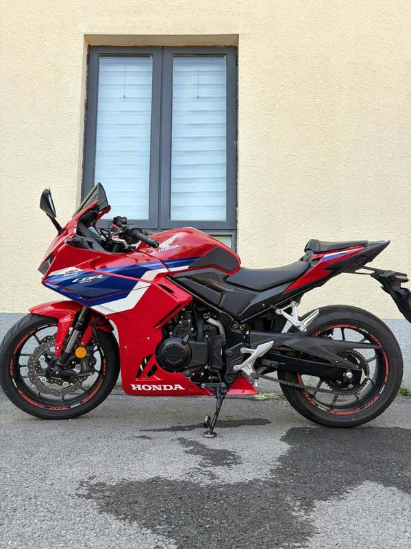 本田WING CBR400R