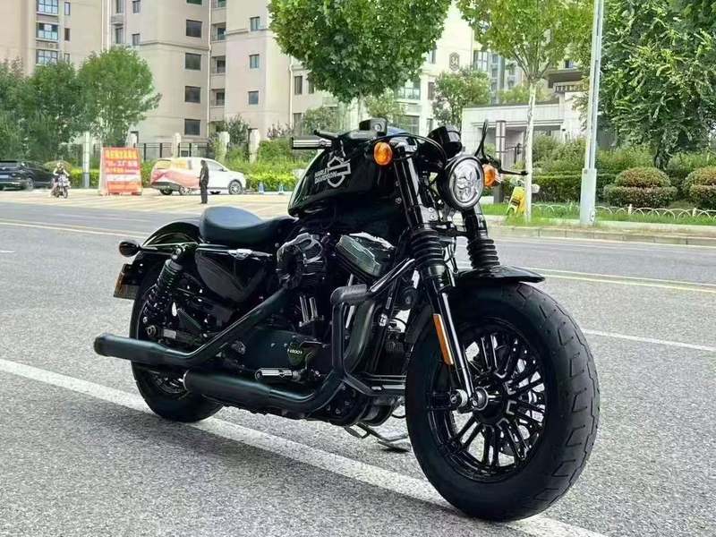 哈雷戴维森 XL1200X Forty-Eight