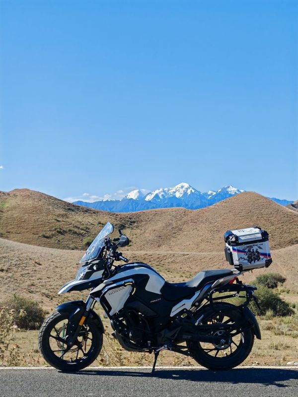 五羊本田 猛鸷 CB190X