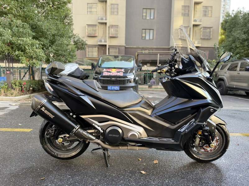 光阳 AK550