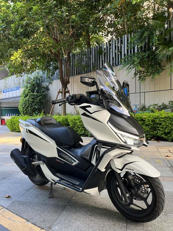新大洲本田 NS150GX