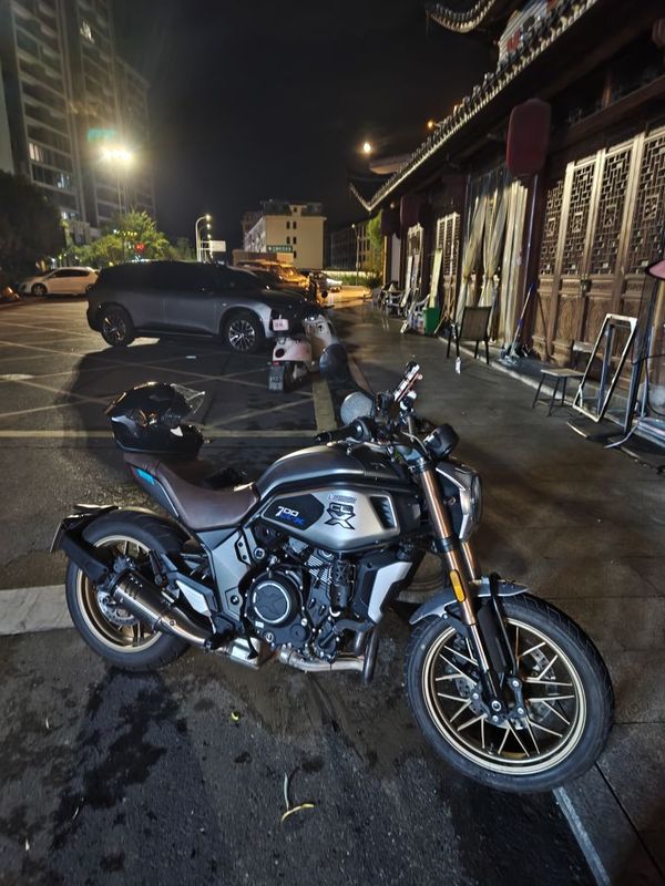 春风 700CL-X