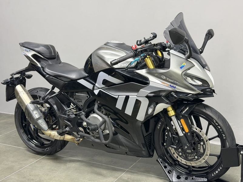 春风 250SR