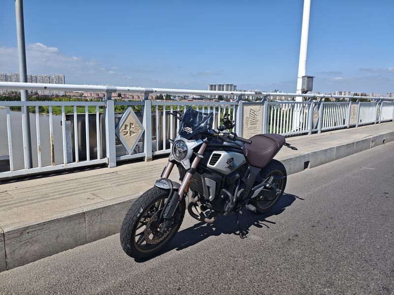 春风 700CL-X