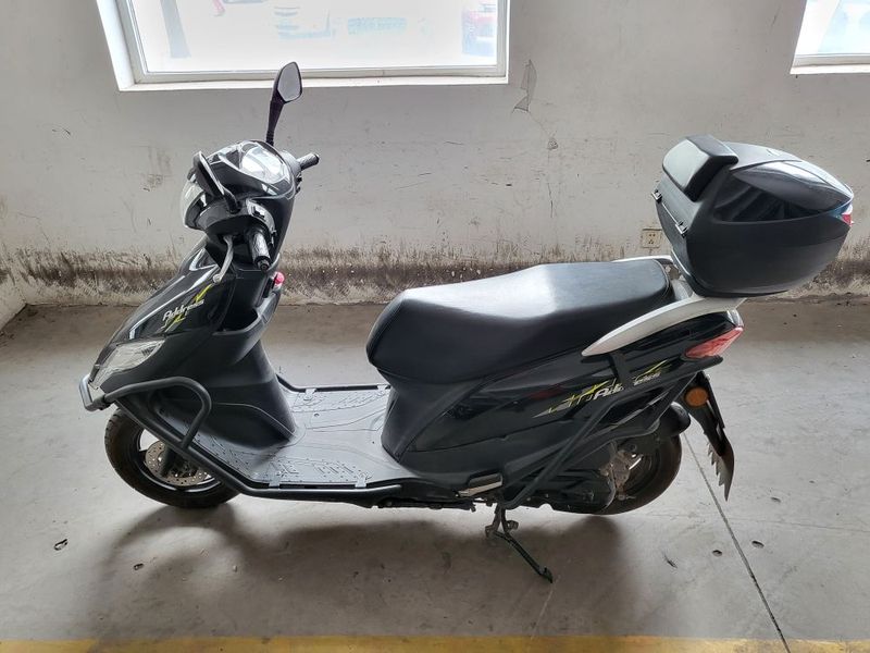 济南铃木 优友 UU125i