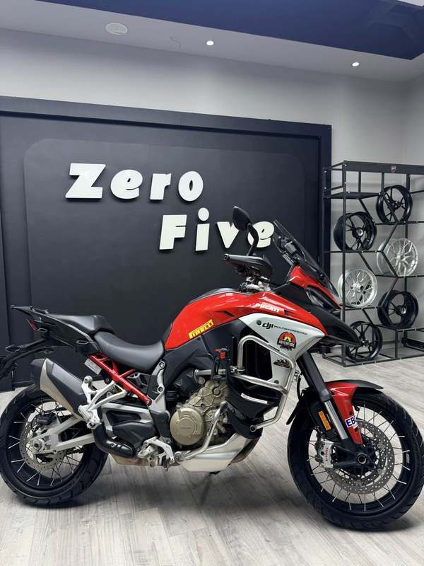 杜卡迪 Multistrada V4