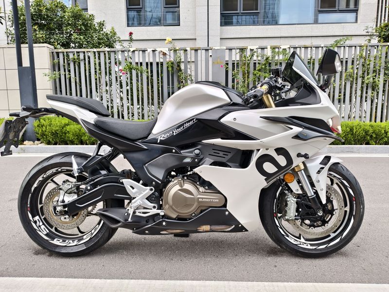 QJMOTOR 赛550