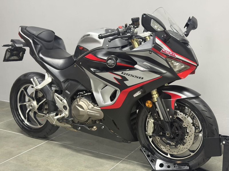 QJMOTOR 赛550