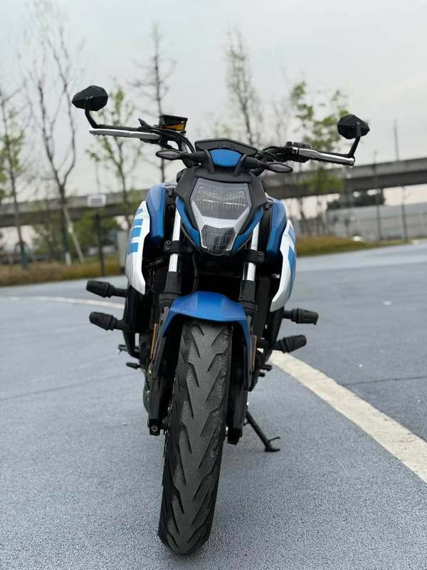 春风 400NK