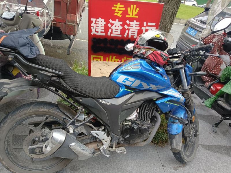 济南铃木 极客飒 Gixxer 155 NK