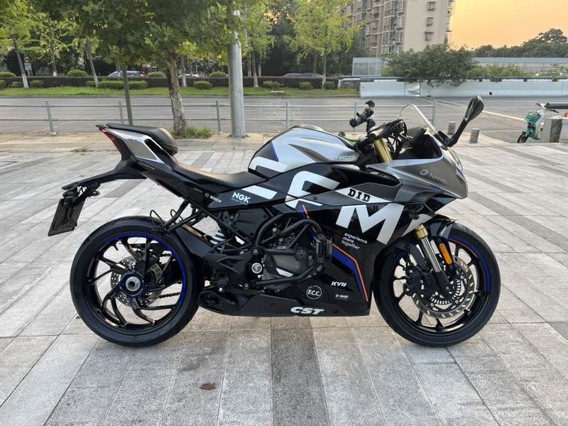 春风 250SR