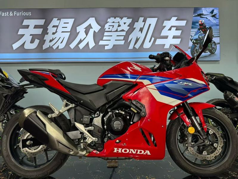 本田WING CBR400R