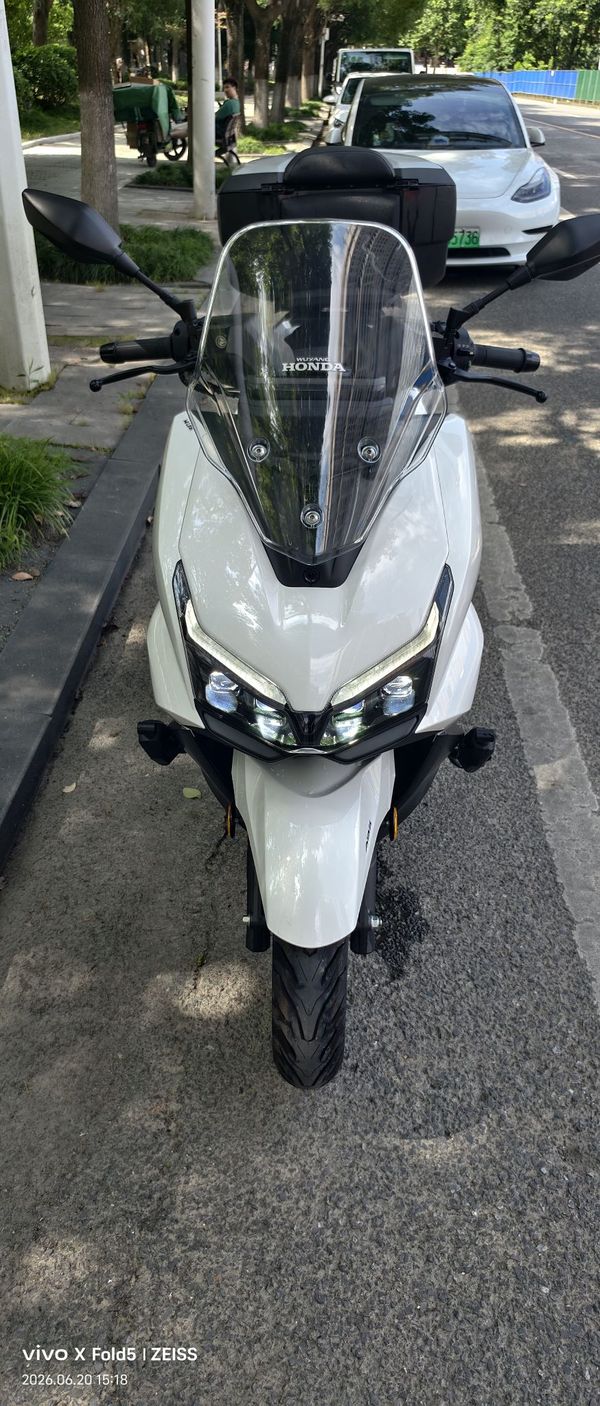 五羊本田 NWT150